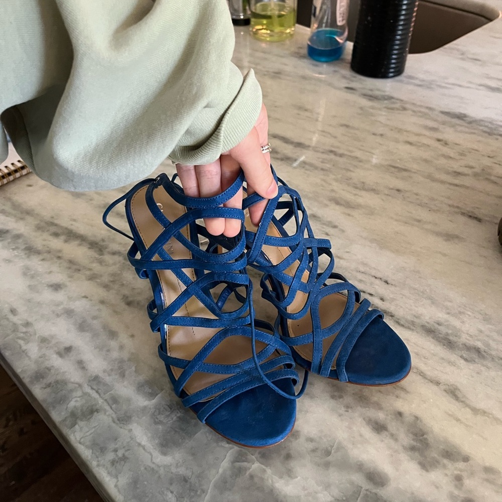 Gianni Bini royal blue heels - Picture 3 of 4